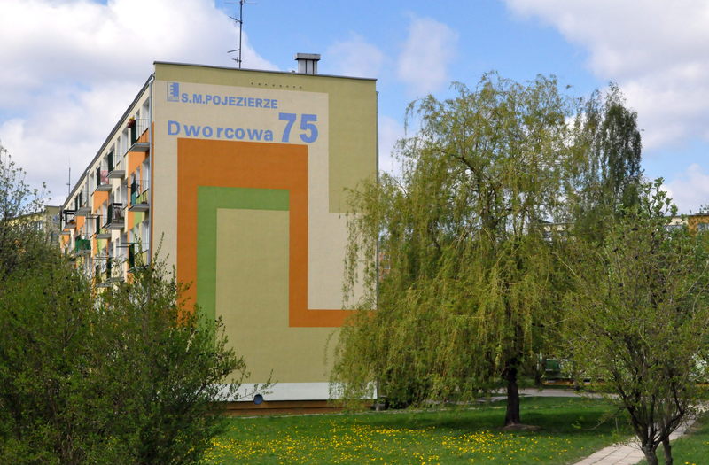 Budynkiwiosna2011031.jpg