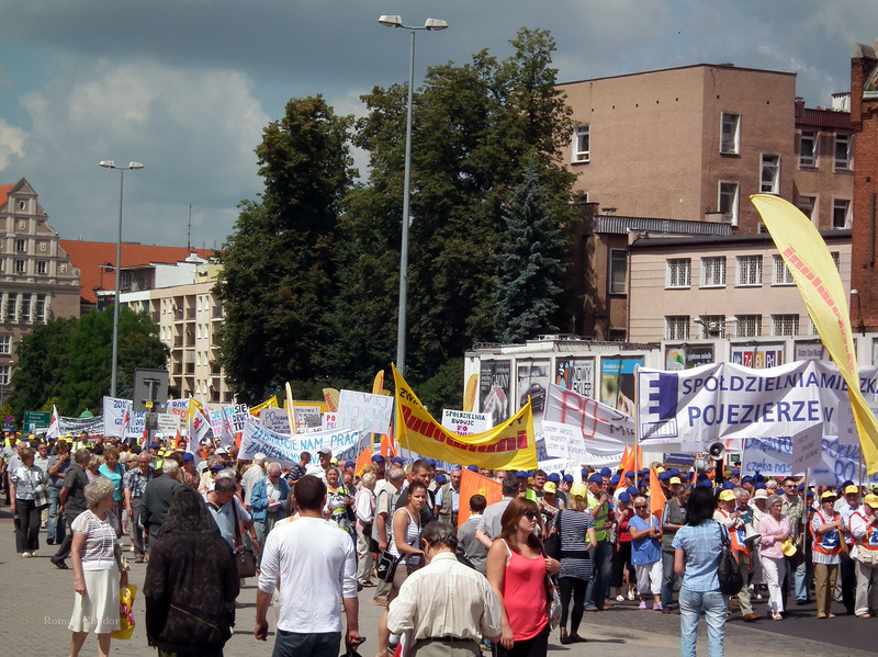 manifa04.jpg