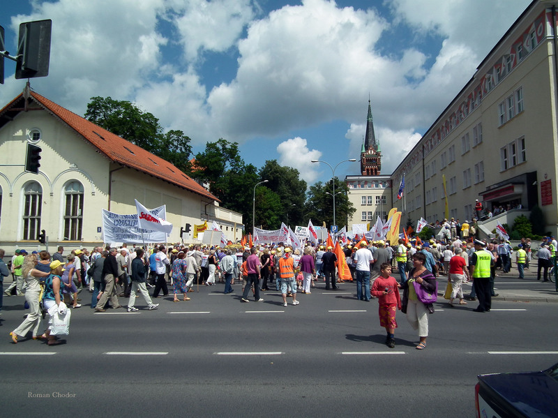 manifa09.jpg