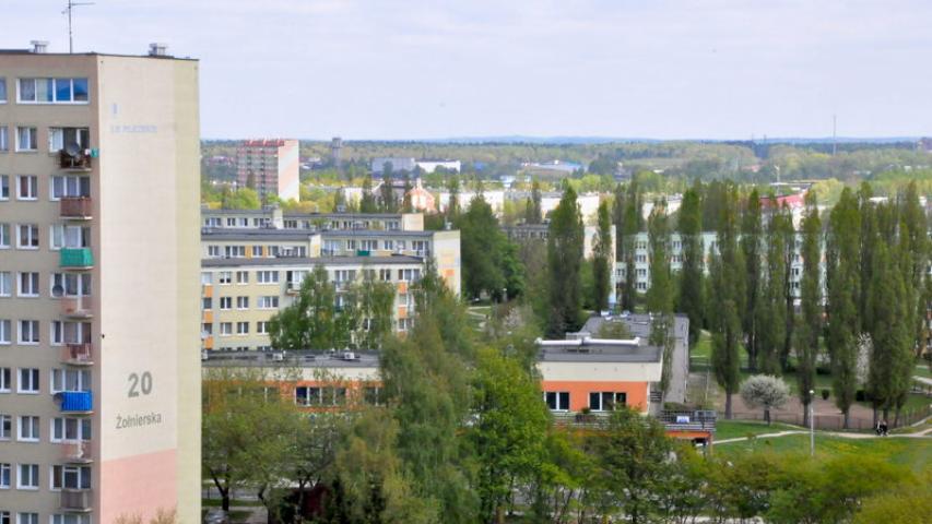 Budynkiwiosna2011017.jpg