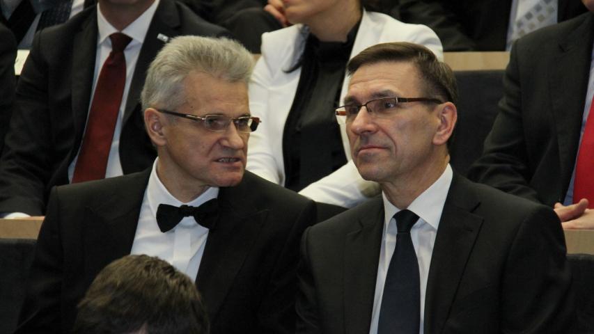 J55016.jpg